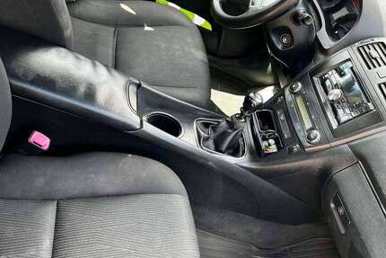 Toyota Avensis 263.056 km 4.000 &euro; Frankfurt am Main, Stadt 60311