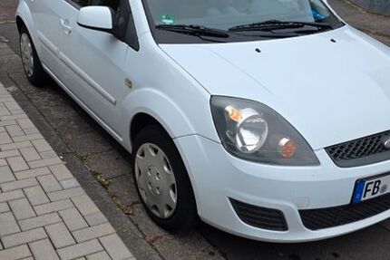 Ford Fiesta 210.759 km 2.150 € Friedberg 61169