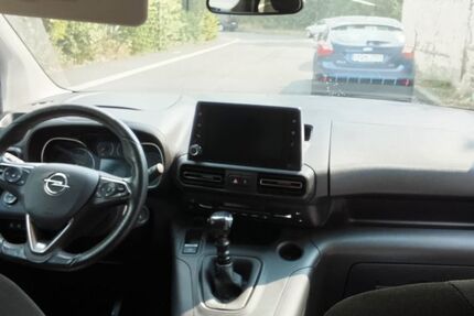 Opel Combo Life 63.214 km 17.400 € frankfurt 65929