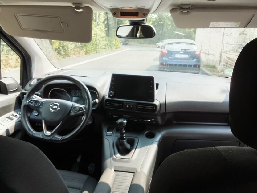 Opel Combo Life 63.214 km 17.400 € frankfurt 65929