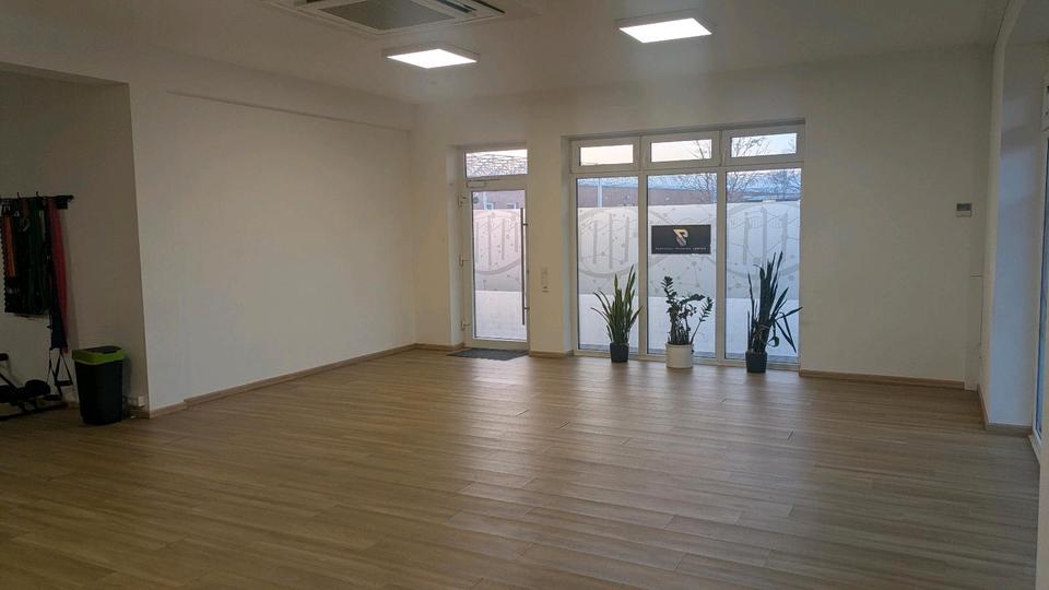 Gewerbeobjekt Aschaffenburg Damm - 30&euro; | Angebot:26356147