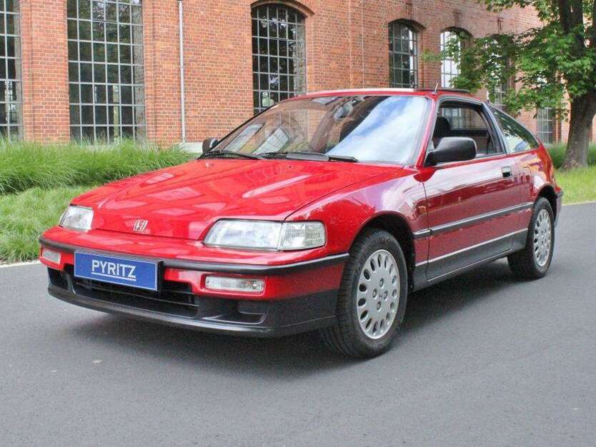 Honda CRX 85.000 km 15.900 € Frankfurt 60386