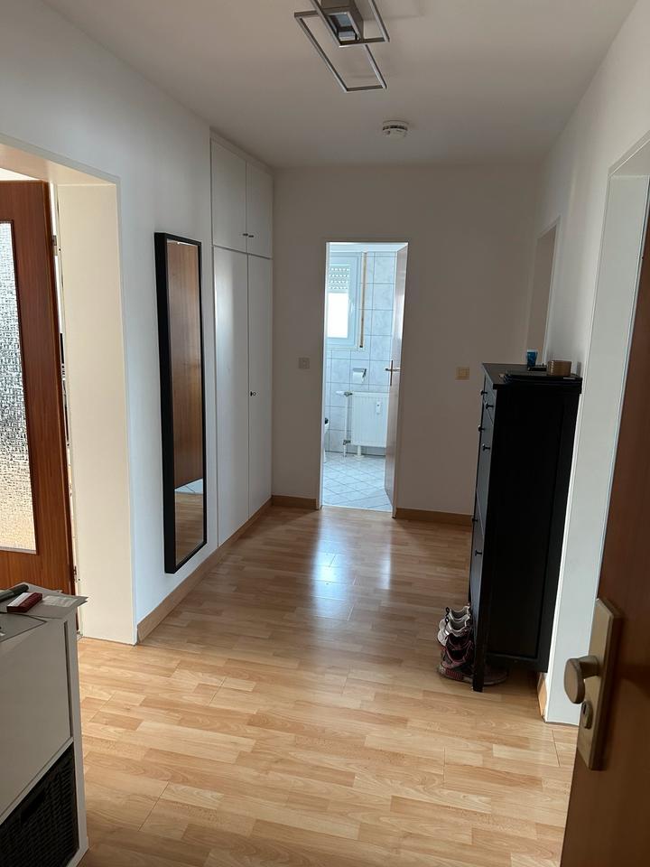 Moderne 2,5 Zimmerwohnung in Heusenstamm mit EBK
