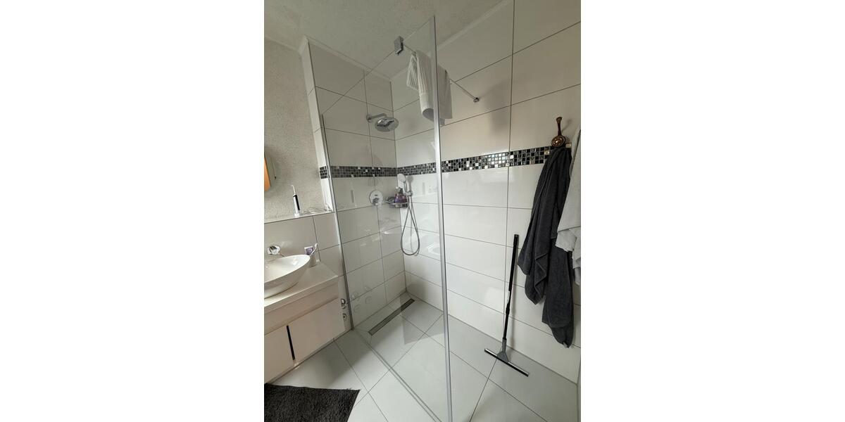 Dachgeschoßwohnung Offenbach am Main - 4 Zimmer, 94 m&sup2;, 400.000&euro; | Angebot:26781202