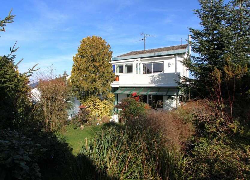 Haus zum Kaufen in Roßdorf 479.000 € 142 m²