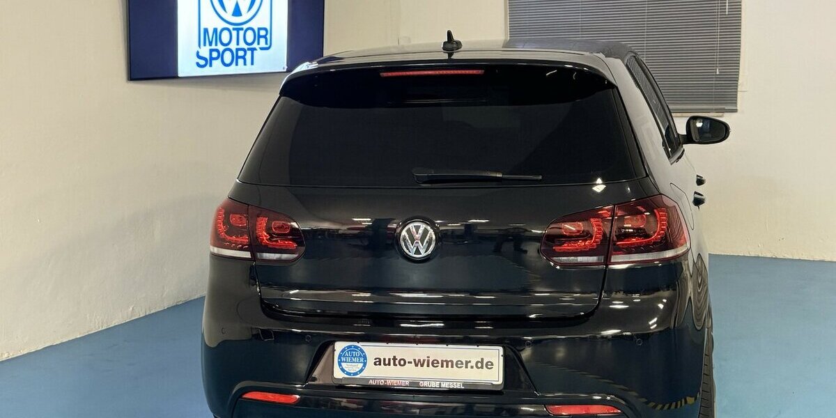 VW Golf R 4Motion 6-Gang /Leder/ 19´´/Xenon/HG-M 247.000 km 13.400 &euro; Dreieich 63303