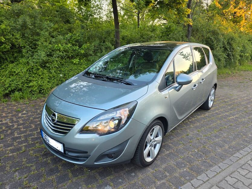 Opel Meriva 89.000 km 7.900 € Rüsselsheim 65428