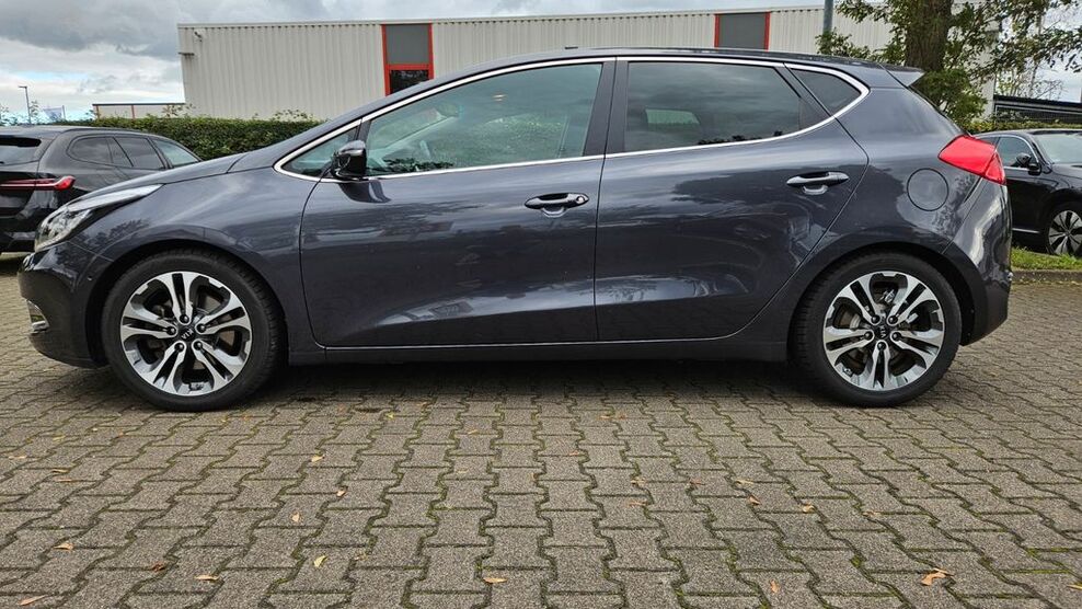 Kia ceed / Ceed 78.668 km 9.990 € Oberursel/Taunus 61440
