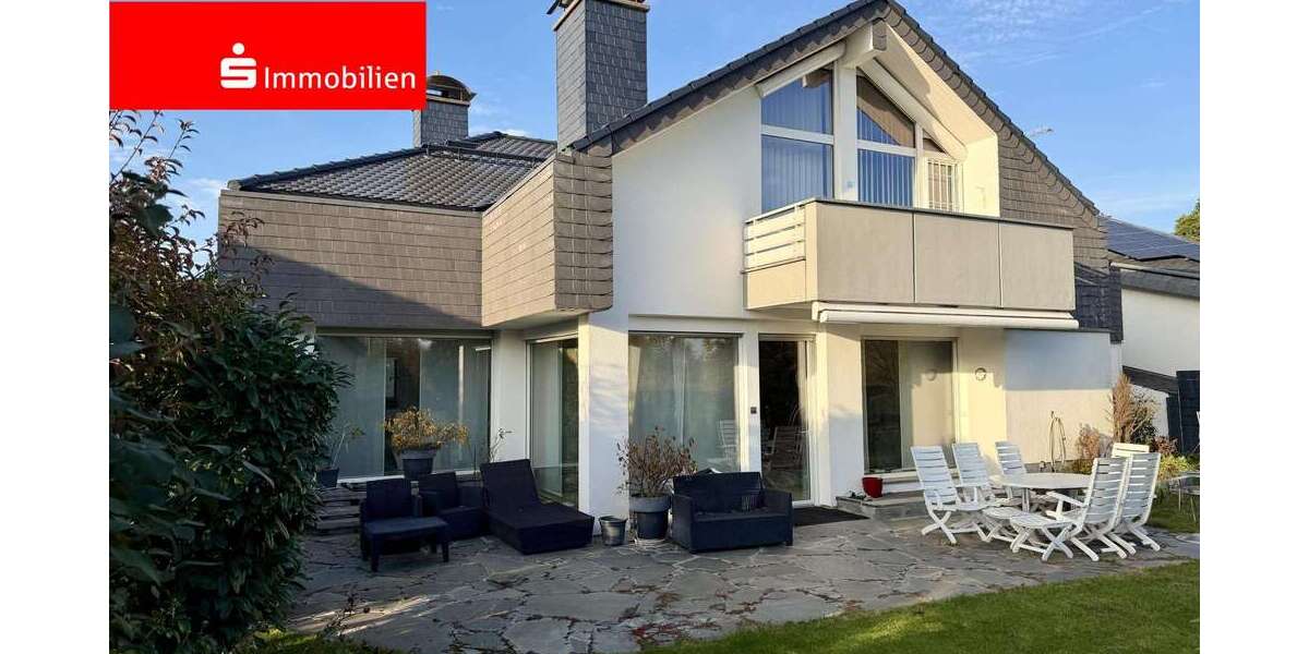 Haus zum Kaufen in Offenbach 1.049.000 € 267.92 m² 6.5 zimmer