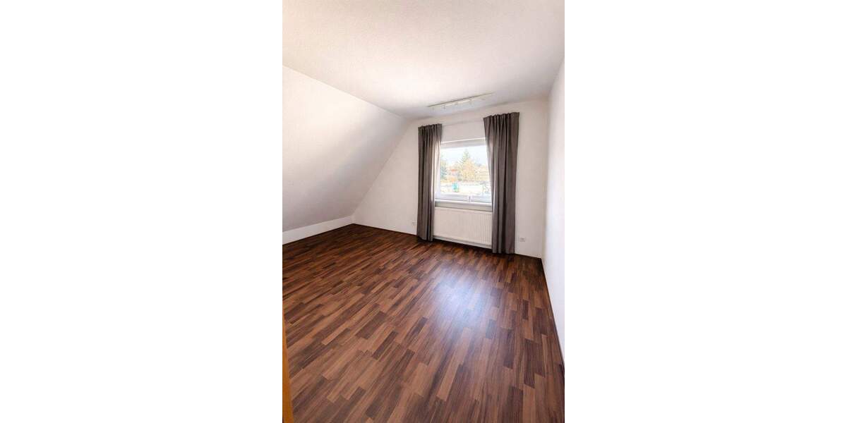 Doppelhaushälfte Frankfurt am Main Griesheim - 5 Zimmer, 160 m&sup2;, 750.000&euro; | Angebot:25654298