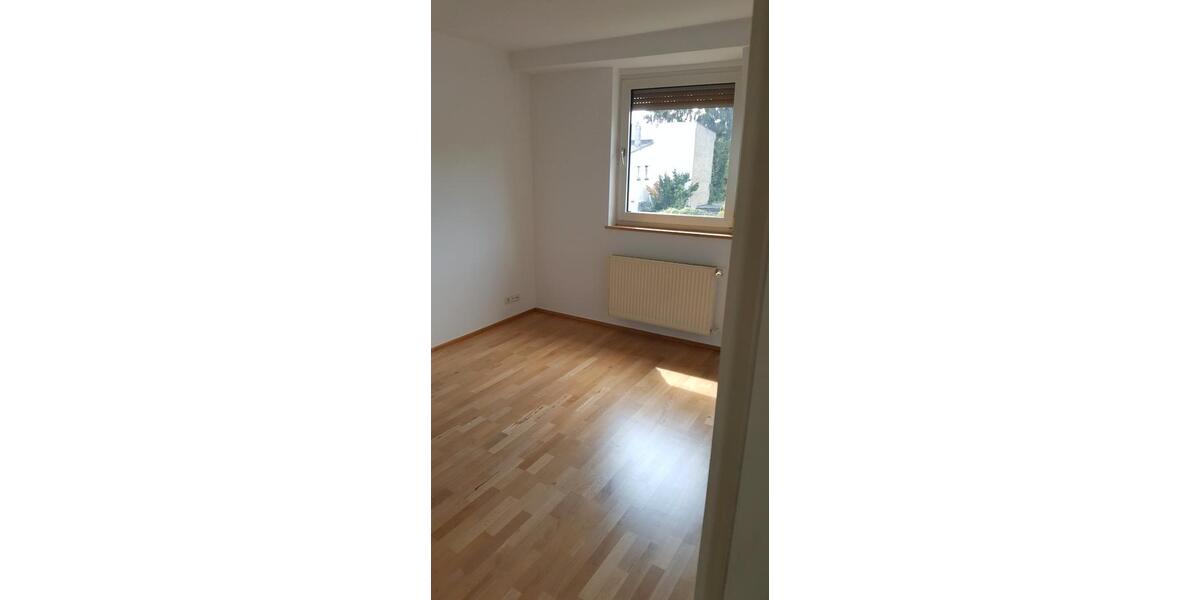 Einfamilienhaus Frankfurt am Main Sachsenhausen - 4 Zimmer, 102 m&sup2;, 500.000&euro; | Angebot:26165113