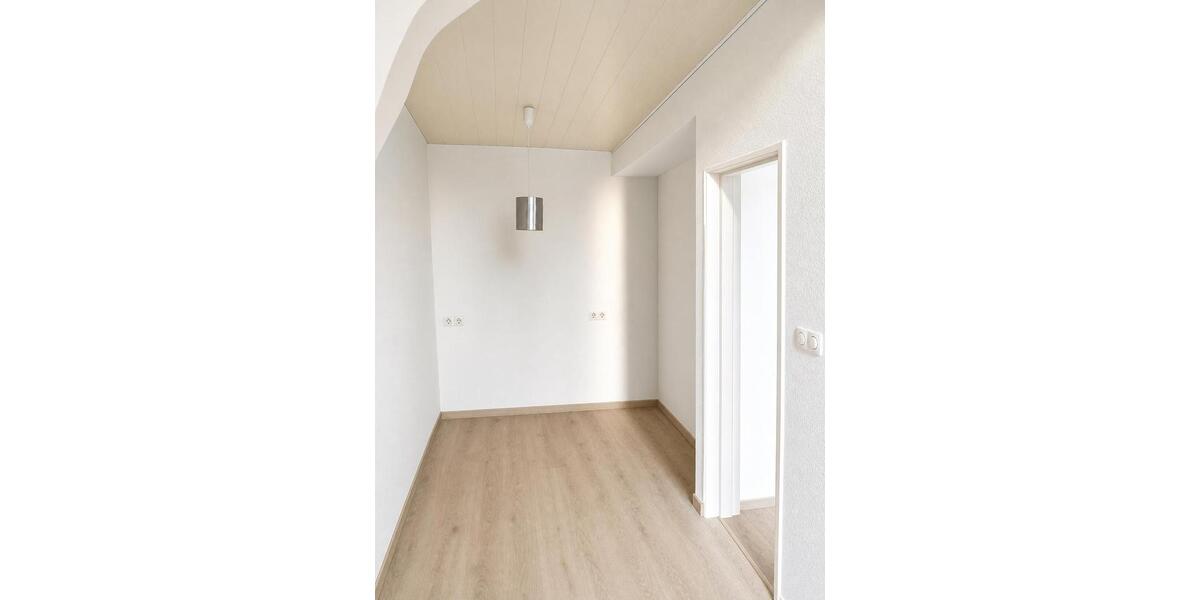 Etagenwohnung Friedberg (Hessen) - 2 Zimmer, 61 m&sup2;, 800&euro; | Angebot:26650715