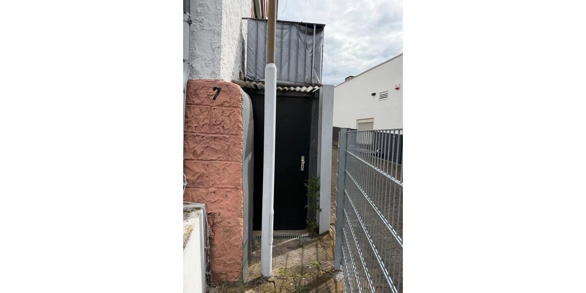 Gewerbeobjekt Steinbach (Taunus) - 400&euro; | Angebot:26623585