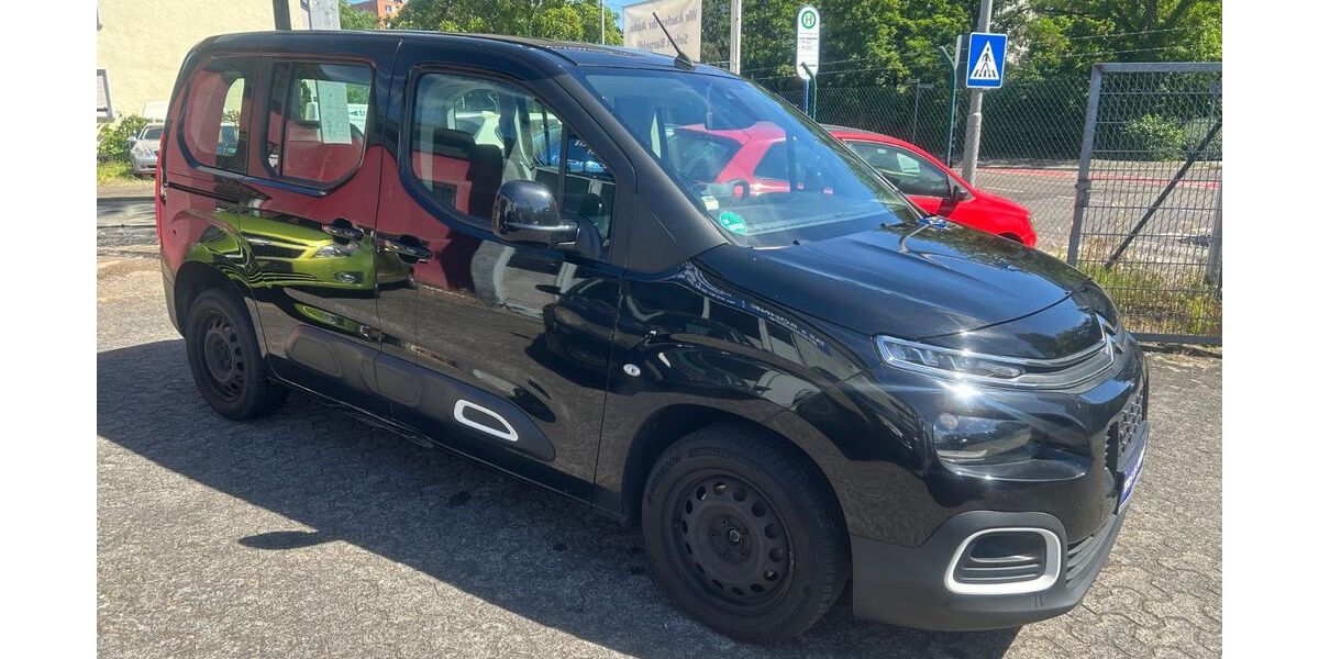 Citroen Berlingo 236.400 km 9.490 &euro; Hanau 63452
