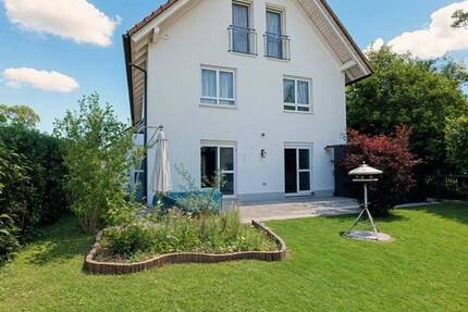 Garten, ruhige Lage, bezugsfertig. Vollmöbl. Haus für Familien, Projektteams & Wohngemeinschaften