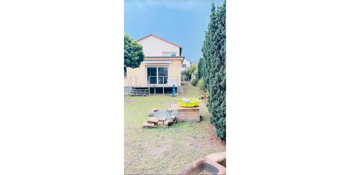 Luxuriöses Einfamilienhaus mit 6 Zimmern zu vermieten 6 zimmer