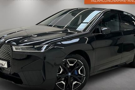 BMW iX 17.187 km 52.880 € Dreieich-Sprendlingen 63303