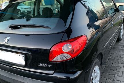 Peugeot 206 197.000 km 2.000 € Eschborn 65760