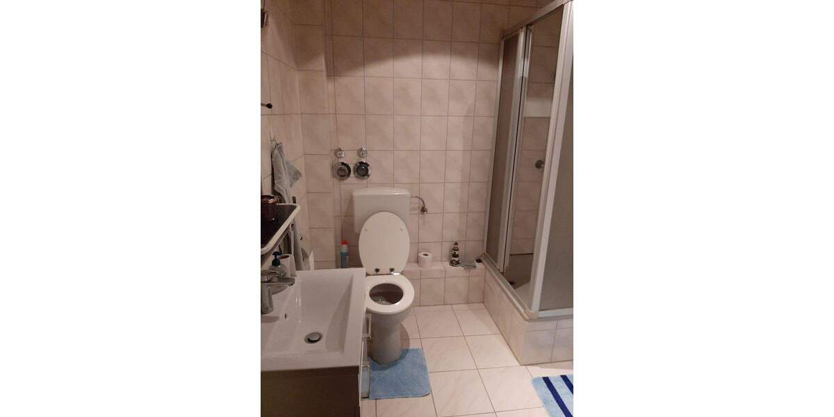 Einfamilienhaus Raunheim - 8 Zimmer, 270 m&sup2;, 650.000&euro; | Angebot:25751160