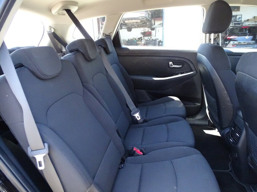 Kia Carens 1,6l Edition 7, Klima, 7-Sitzer, Sitzheizun 46.244 km 14.490 € Rodgau 63110