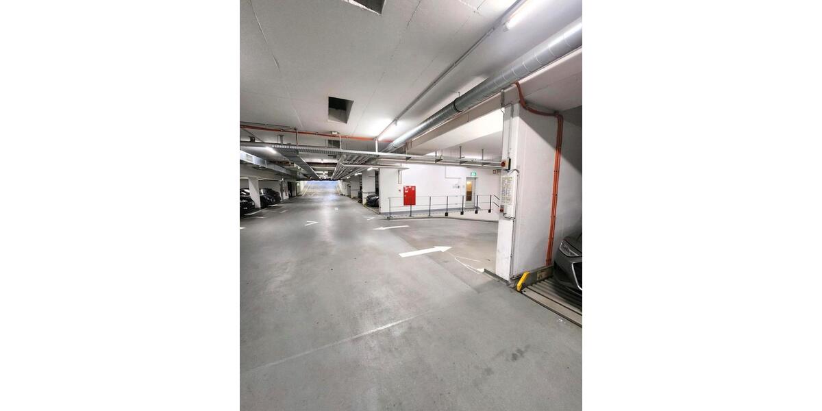 Etagenwohnung Frankfurt am Main Gutleutviertel - 4 Zimmer, 138 m&sup2;, 3.000&euro; | Angebot:26676025