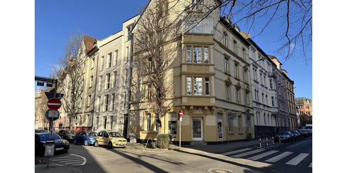 Wunderschöne 3-Zimmer-Wohnung mit Balkon und Küche 3 zimmer