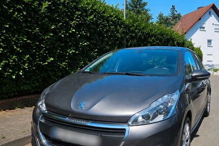 Peugeot 208 27.000 km 9.850 &euro; Maintal 63477
