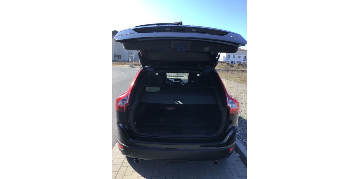 Volvo XC60 358.972 km 8.000 &euro; babenhausen 64832