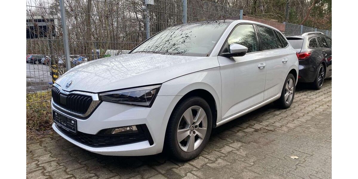 Skoda Scala 38.000 km 18.899 &euro; Eppstein 65817