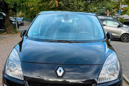 Renault Scenic 223.000 km 3.450 € Frankfurt 60388