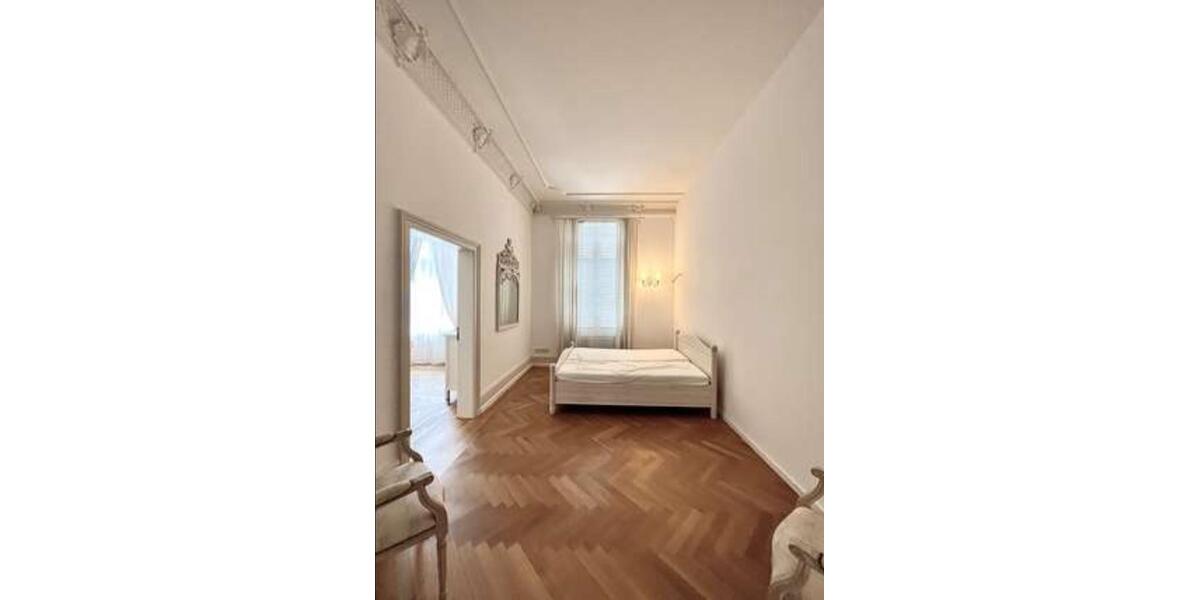 Etagenwohnung Frankfurt am Main Süd - 4 Zimmer, 180 m&sup2;, 4.500&euro; | Angebot:25307987