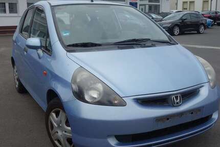 Honda Jazz 252.671 km 850 € Ober-Mörlen 61239