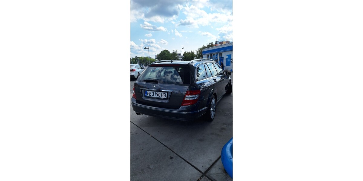 Mercedes-Benz C 220 237.377 km 7.600 &euro; Frankfurt am Main 60311