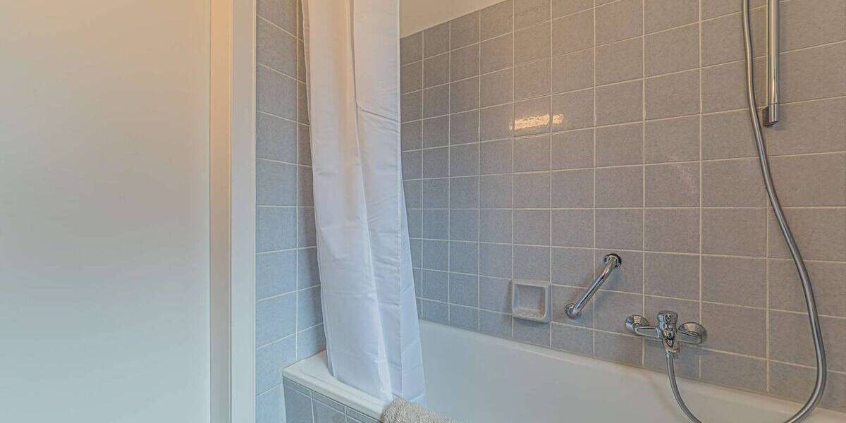 Etagenwohnung Frankfurt am Main Nordend-West - 2 Zimmer, 50 m&sup2;, 1.770&euro; | Angebot:26498926