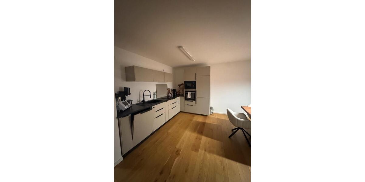 Großzügige 3-Zimmer-Wohnung (89 m²) mit Balkon - Bieber 3 zimmer