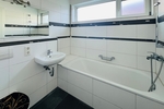 Gut geschnittene 2-Zimmer-Wohnung mit großer Dachterrasse in Frankfurt-Unterliederbach! - Etagenwohnung Frankfurt am Main Unterliederbach | Angebot:27266002