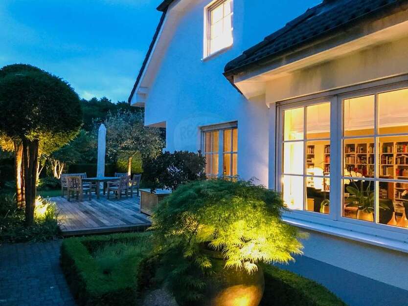 Haus zum Kaufen in Bad Homburg vor der Höhe 1.600.000 € 178 m²