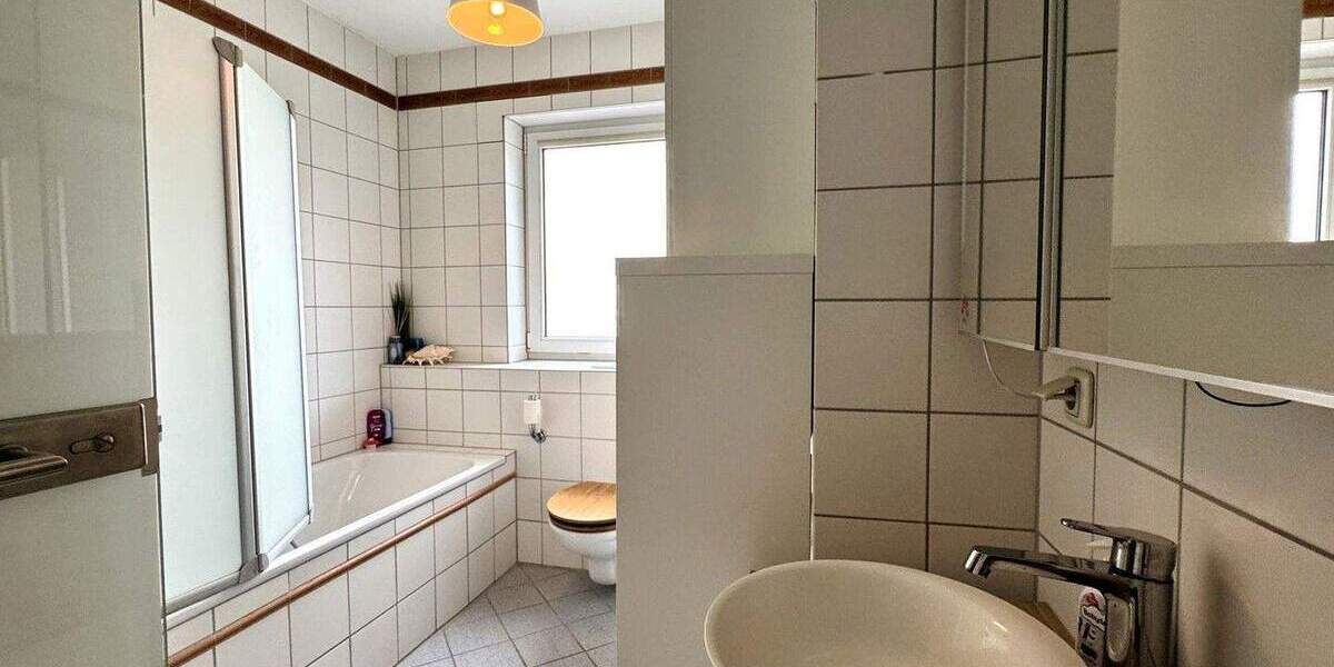 Charmante 4,5-Zimmer-MAISONETTE in SELIGENSTADT Kernstadt - PROVISIONSFREI 4 zimmer