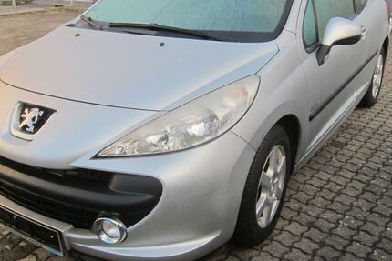 Peugeot 207 98.952 km 3.500 € Aschaffenburg 63741