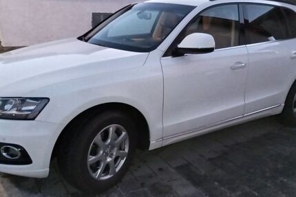Audi Q5 147.000 km 14.900 &euro; Nidderau 61130