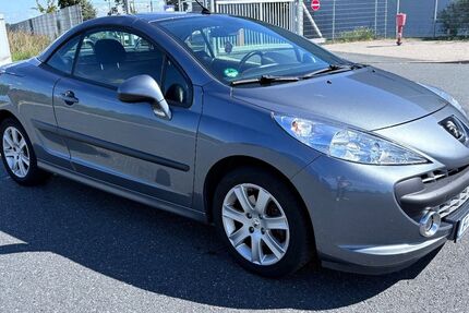 Peugeot 207 166.580 km 2.900 € Frankfurt am Main 60529