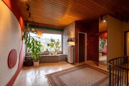 Haus Bad Soden Altenhain - 9 Zimmer, 254 m&sup2;, 1.100.000&euro; | Angebot:26297354