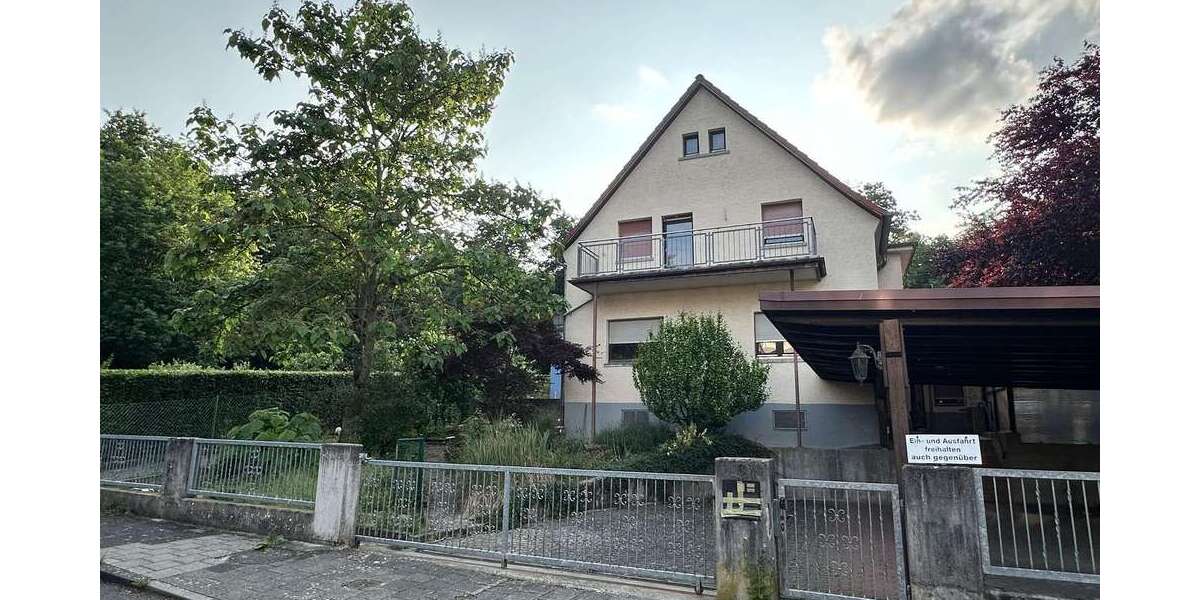Einfamilienhaus Kelkheim - 9 Zimmer, 195 m&sup2;, 850.000&euro; | Angebot:26216454