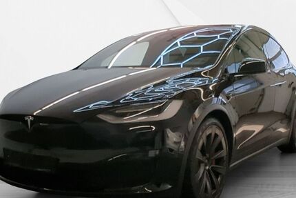 Tesla Model X 75.868 km 70.613 &euro; Eschborn 65760