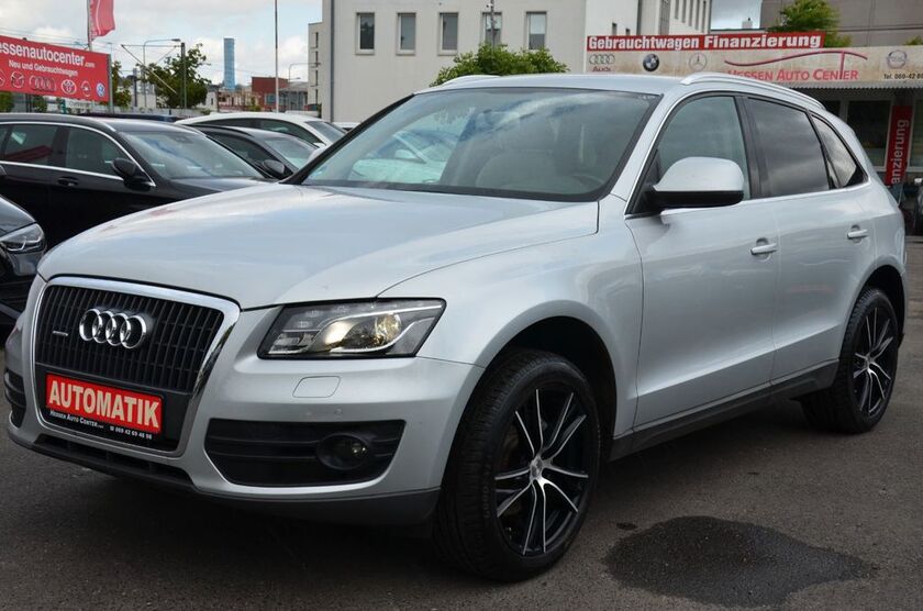 Audi Q5 152.000 km 13.900 € Frankfurt 60388