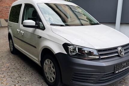 VW Caddy 97.370 km 13.300 &euro; Kriftel 65830