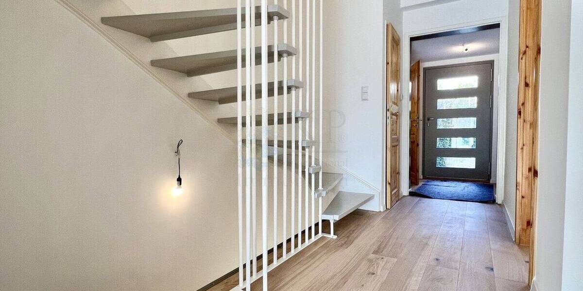 Reihenmittelhaus Hofheim Langenhain - 4 Zimmer, 109 m&sup2;, 589.000&euro; | Angebot:26053309