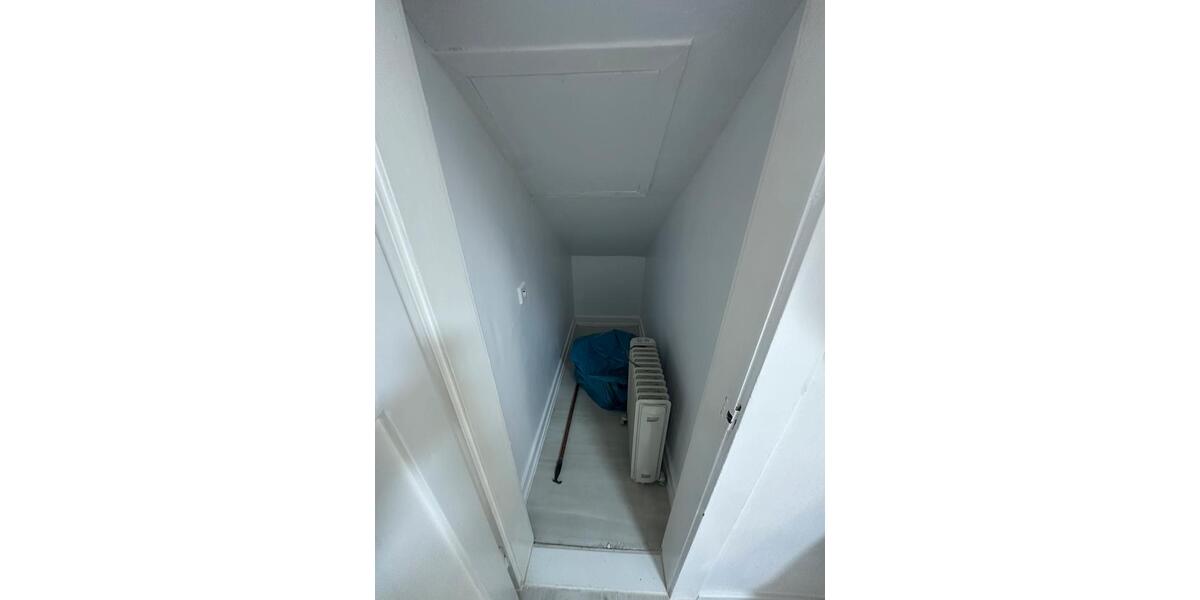 Dachgeschoßwohnung Friedrichsdorf - 2 Zimmer, 55 m&sup2;, 1.040&euro; | Angebot:26656472