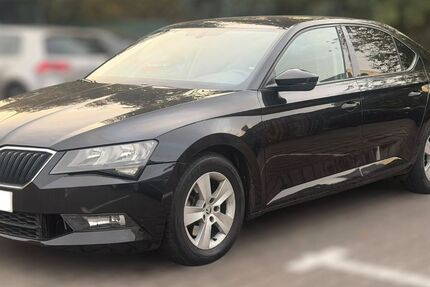 Skoda Superb 260.545 km 6.999 € Eppertshausen 64859