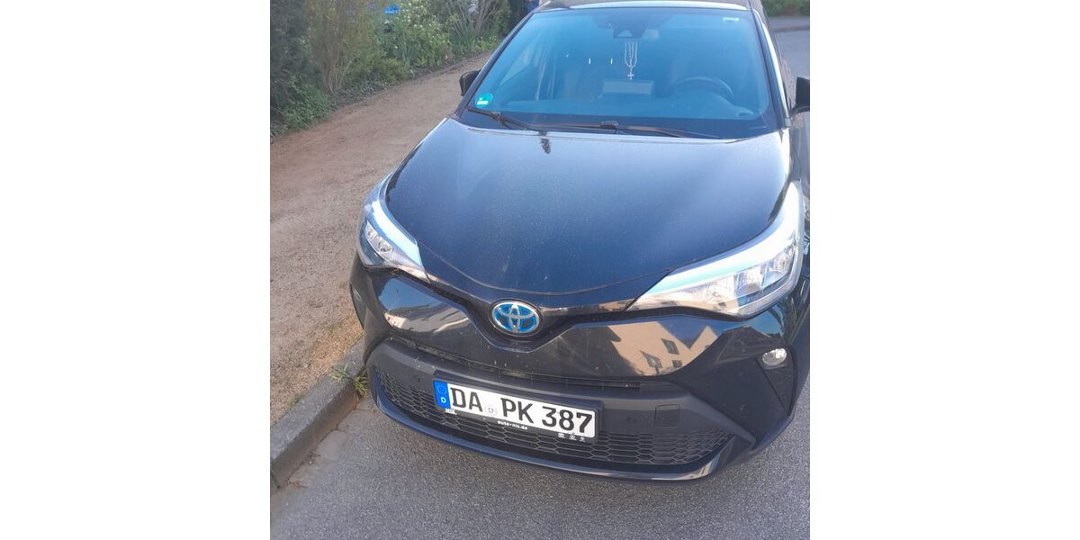 Toyota C-HR 100.200 km 20.500 &euro; Mörfelden-Walldorf 64546